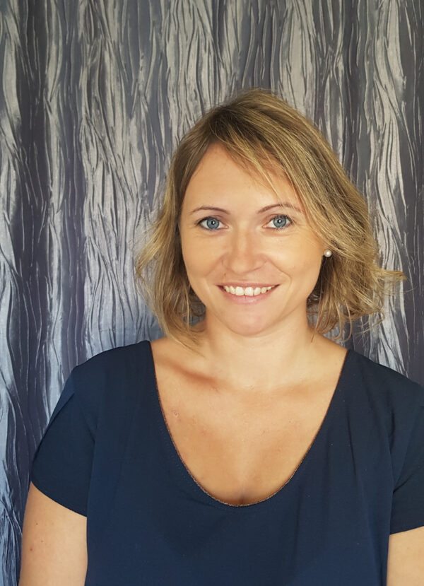 Coralie COUDERT - Masseur-Kinésithérapeute - Ostéopathe D.O. 1 PHOTO COUDERT