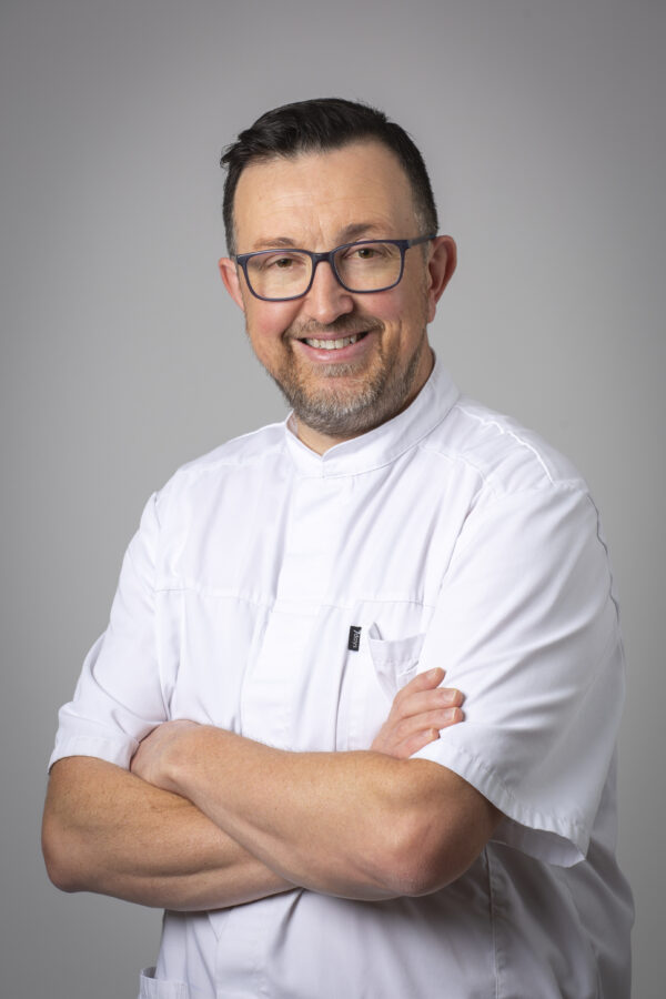 Cyril MARCHOU - Podologue 1 PHOTO MARCHOU